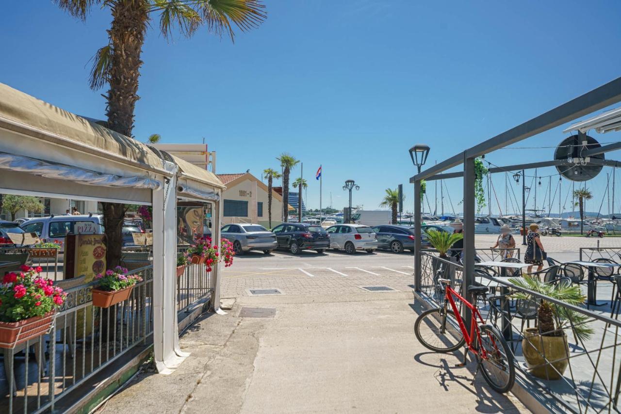 Villa Pia Vodice Bagian luar foto